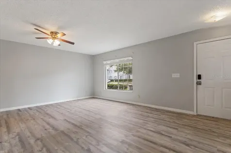 4104 Waterside Island Court Tampa FL 33617