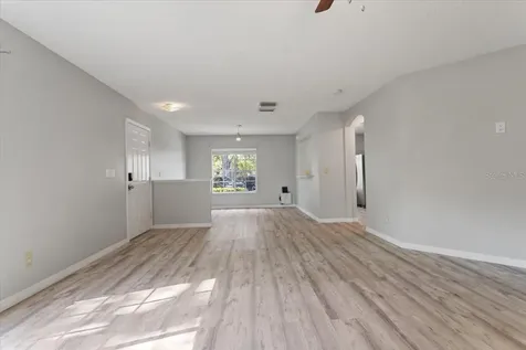 4104 Waterside Island Court Tampa FL 33617