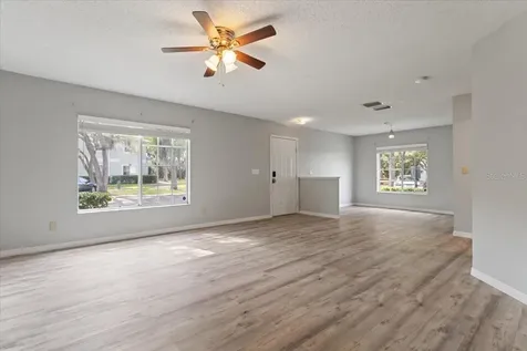 4104 Waterside Island Court Tampa FL 33617