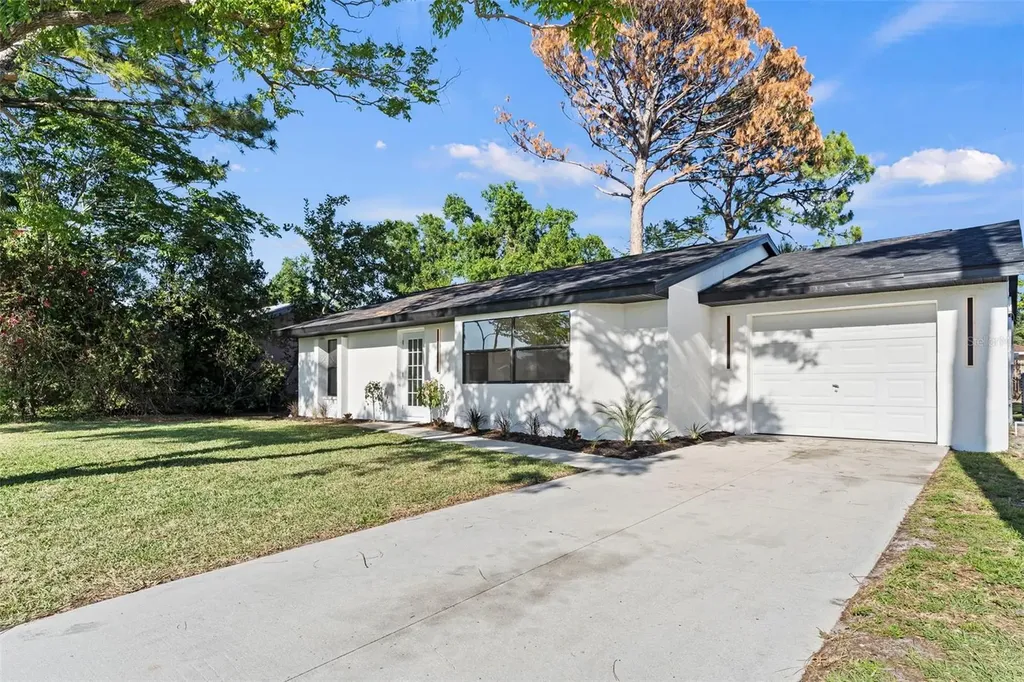 1226 Savia Street North Port FL 34287