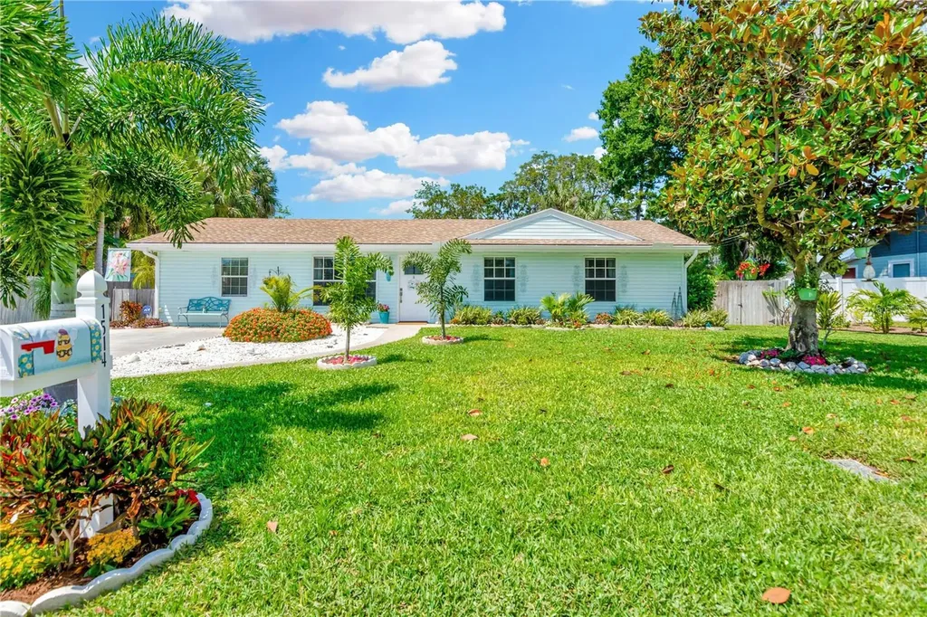 1514 12th Street W Palmetto FL 34221