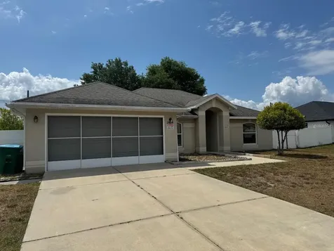 2404 Ainsworth Avenue Deltona FL 32738