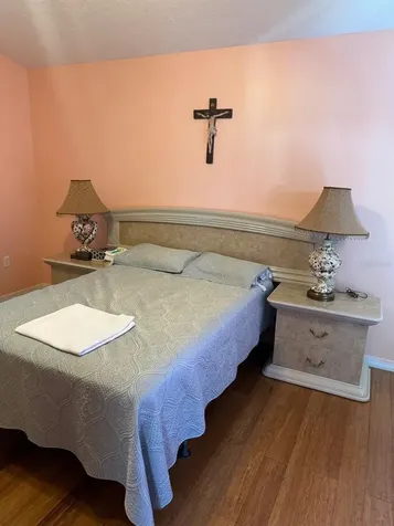 2404 Ainsworth Avenue Deltona FL 32738