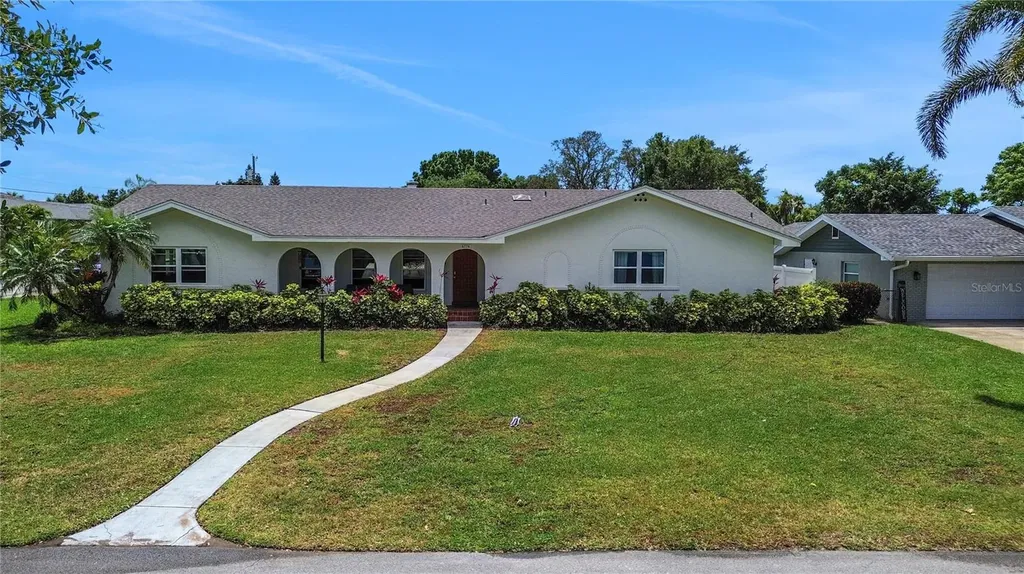 6776 Winterset Gardens Road Winter Haven FL 33884