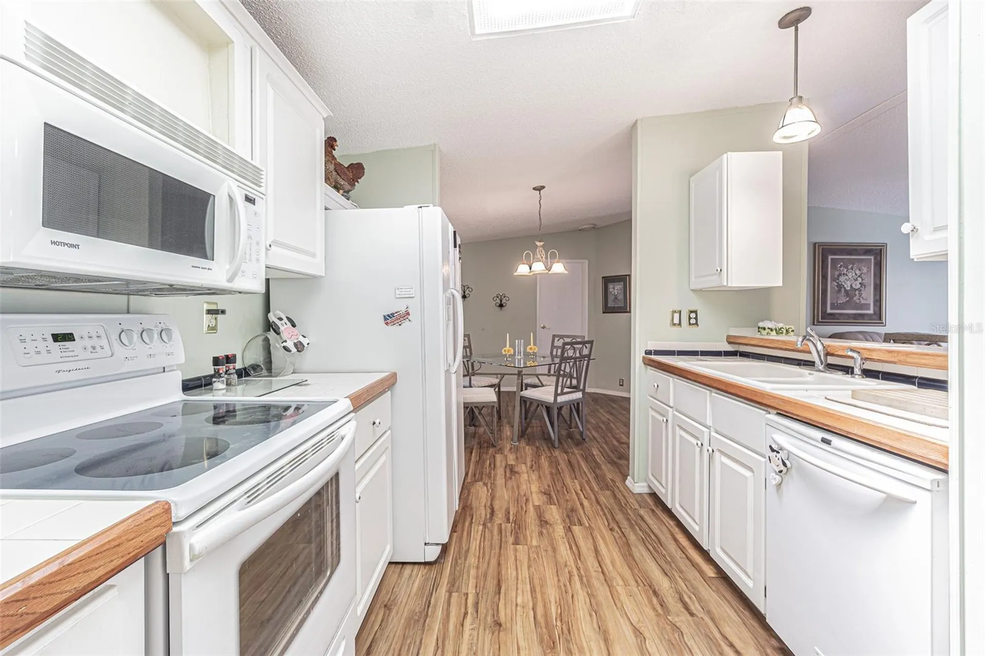 37607 Neukom Avenue Zephyrhills FL 33541