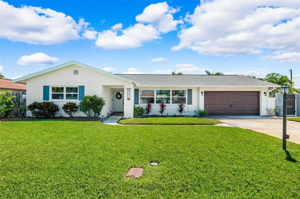 9001 128th Way Seminole FL 33776