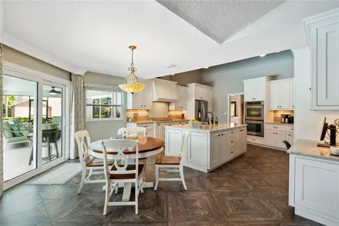 17520 Edinburgh Drive Tampa FL 33647