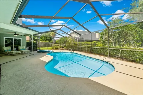 17520 Edinburgh Drive Tampa FL 33647
