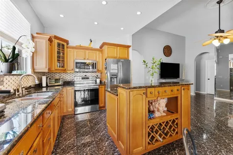 514 Greg Street Valrico FL 33594