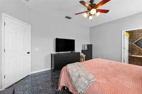 514 Greg Street Valrico FL 33594