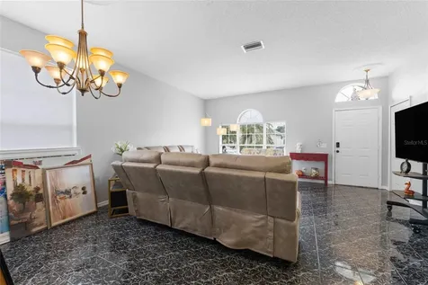 514 Greg Street Valrico FL 33594