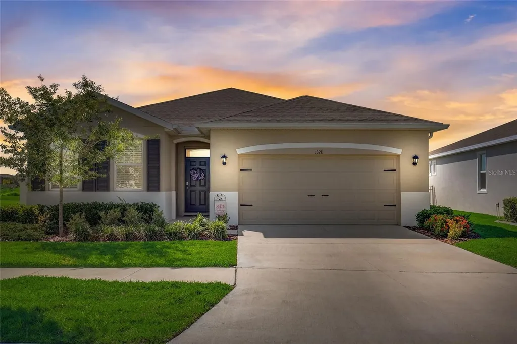 13211 Waterleaf Garden Circle Riverview FL 33579