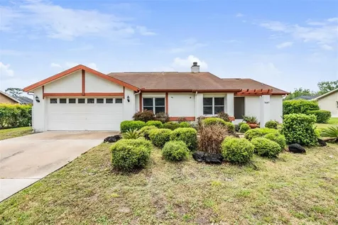 7687 St Andrews Boulevard Weeki Wachee FL 34613