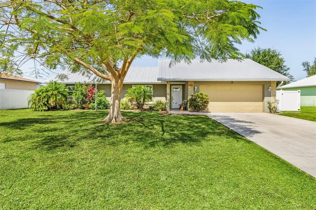 110 NE 5th Place Cape Coral FL 33909