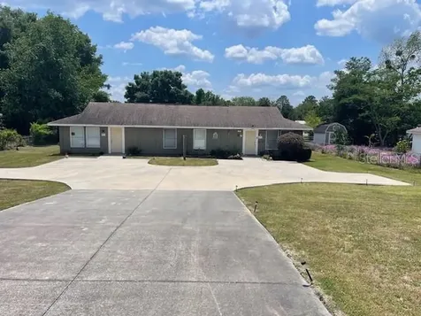4042 SE County Highway 484 Belleview FL 34420