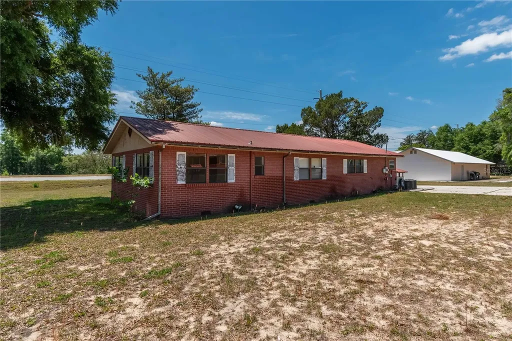 1410 State Road 20 Interlachen FL 32148