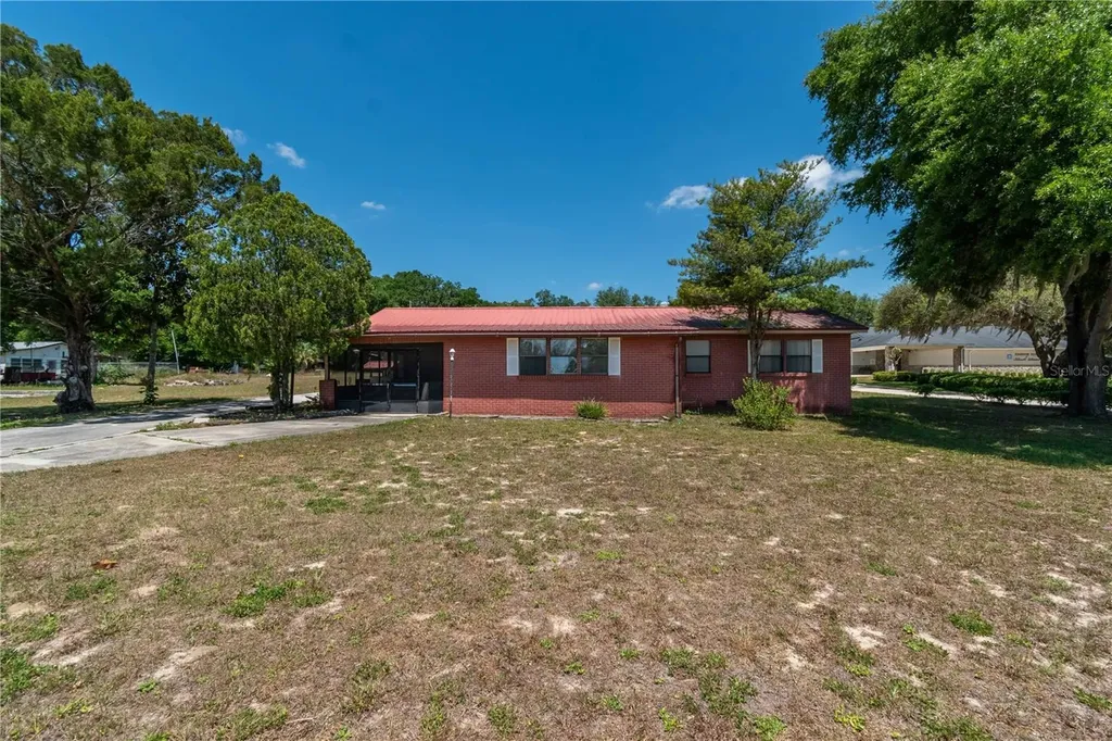 1410 State Road 20 Interlachen FL 32148