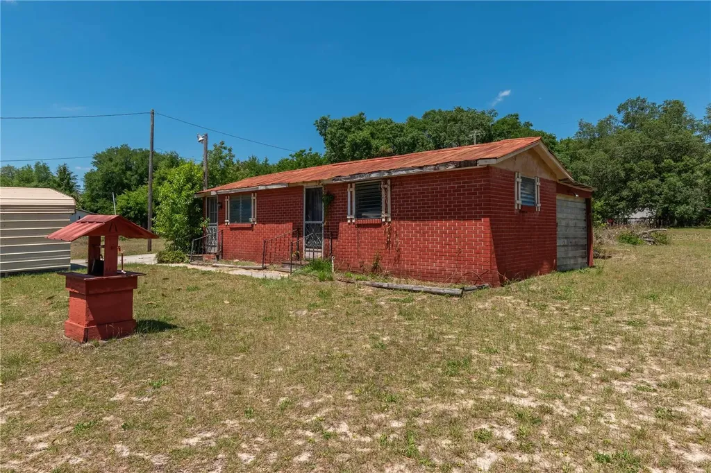 1410 State Road 20 Interlachen FL 32148