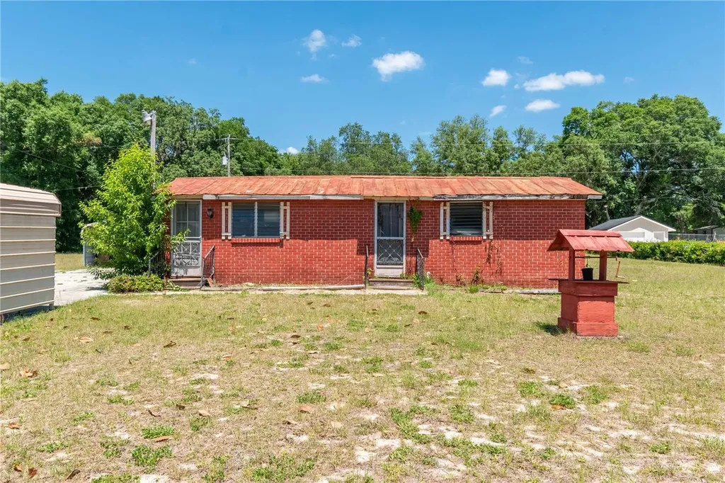 1410 State Road 20 Interlachen FL 32148