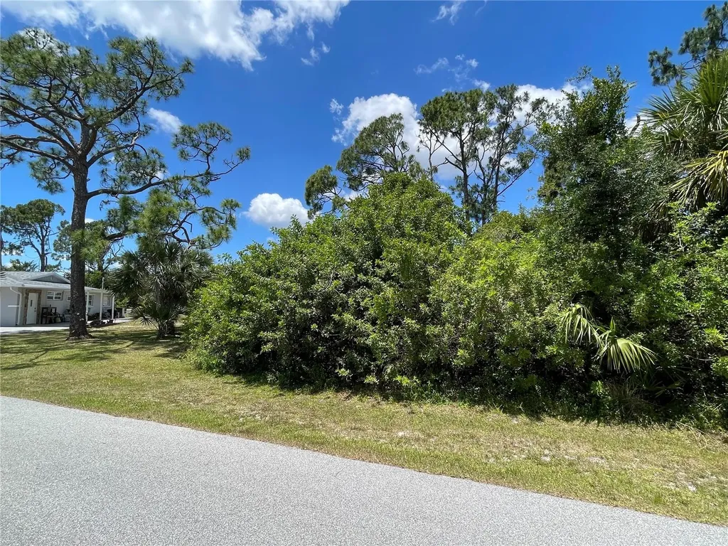 468 Kellstadt Street NW Port Charlotte FL 33952