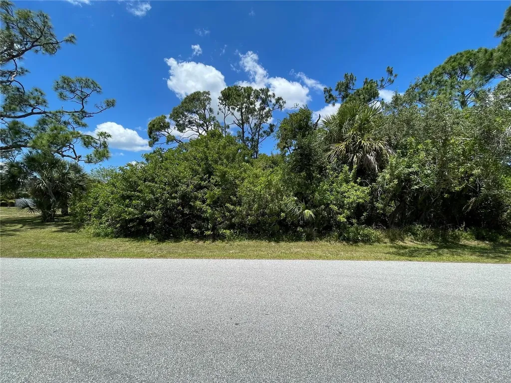 468 Kellstadt Street NW Port Charlotte FL 33952