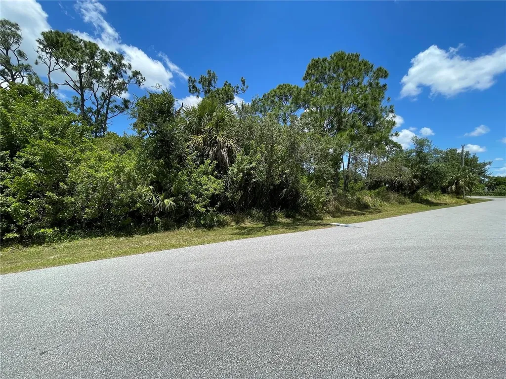 468 Kellstadt Street NW Port Charlotte FL 33952