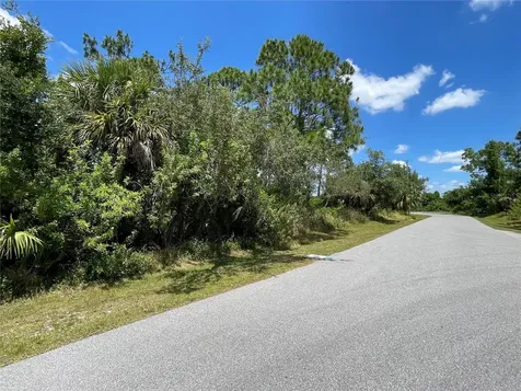 468 Kellstadt Street NW Port Charlotte FL 33952
