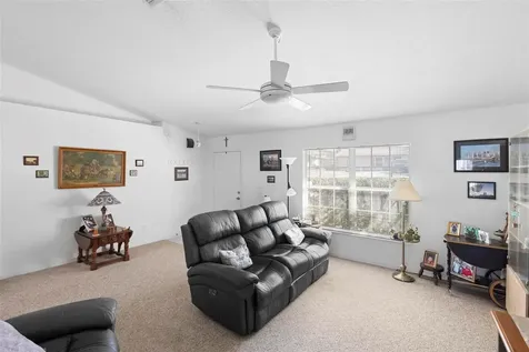 295 Michigan Avenue Orange City FL 32763