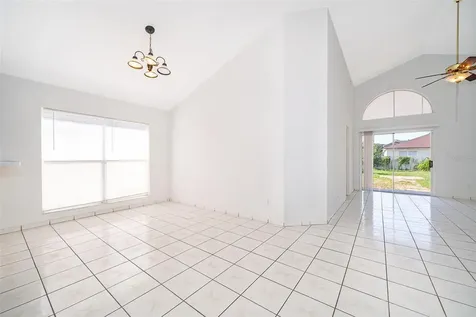 7924 Antibes Court Orlando FL 32825