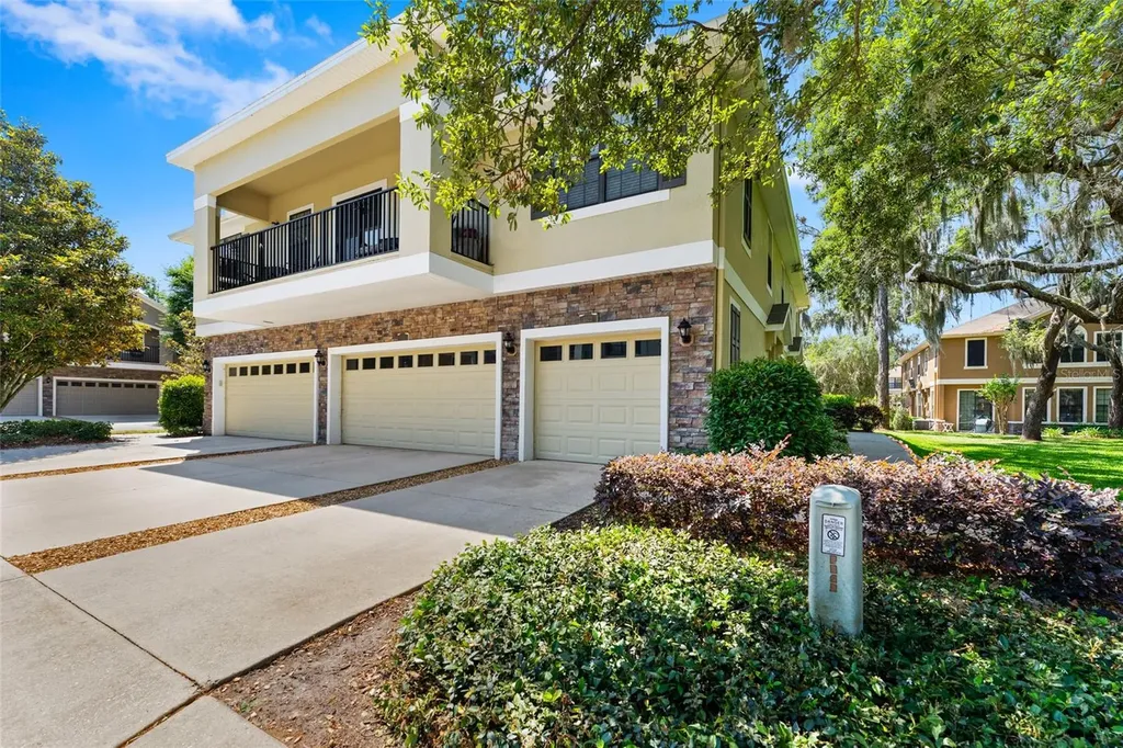 5522 Kinglethill Drive Lithia FL 33547