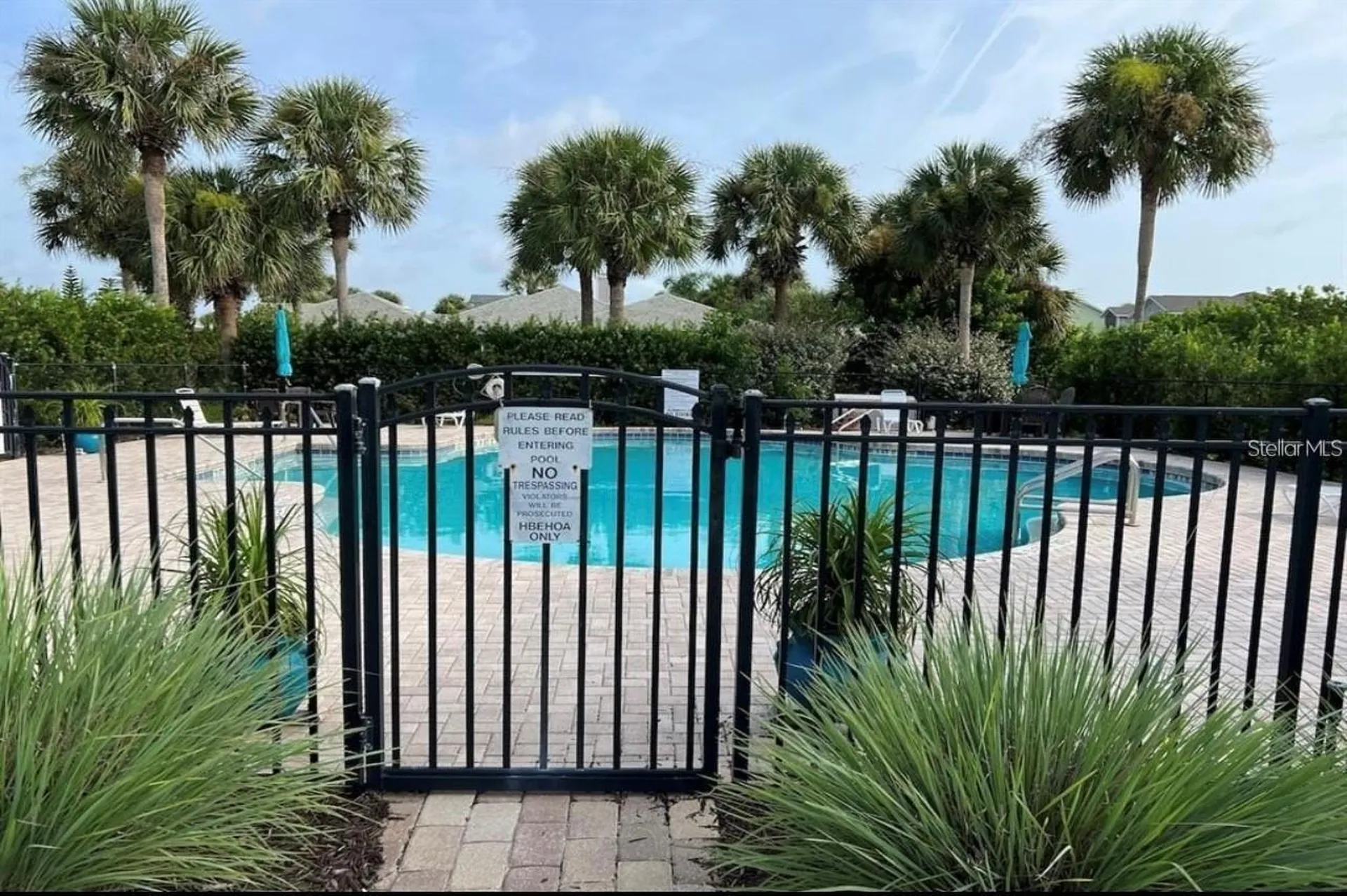 24 Mahoe Drive S Palm Coast FL 32137