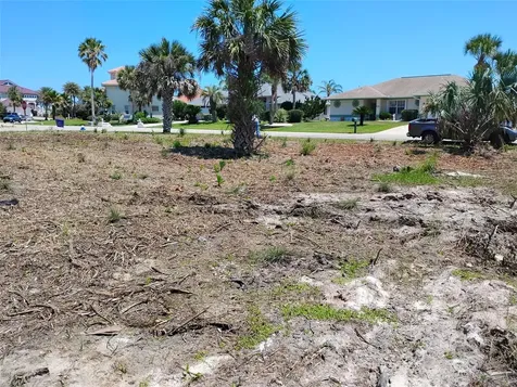 24 Mahoe Drive S Palm Coast FL 32137