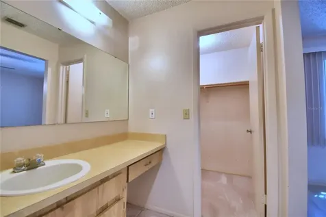 452 Corona Del Mar Street Lakeland FL 33809