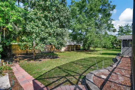 130 N Garfield Avenue Deland FL 32724