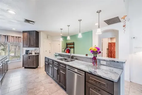 509 Scarlet Maple Court Plant City FL 33563