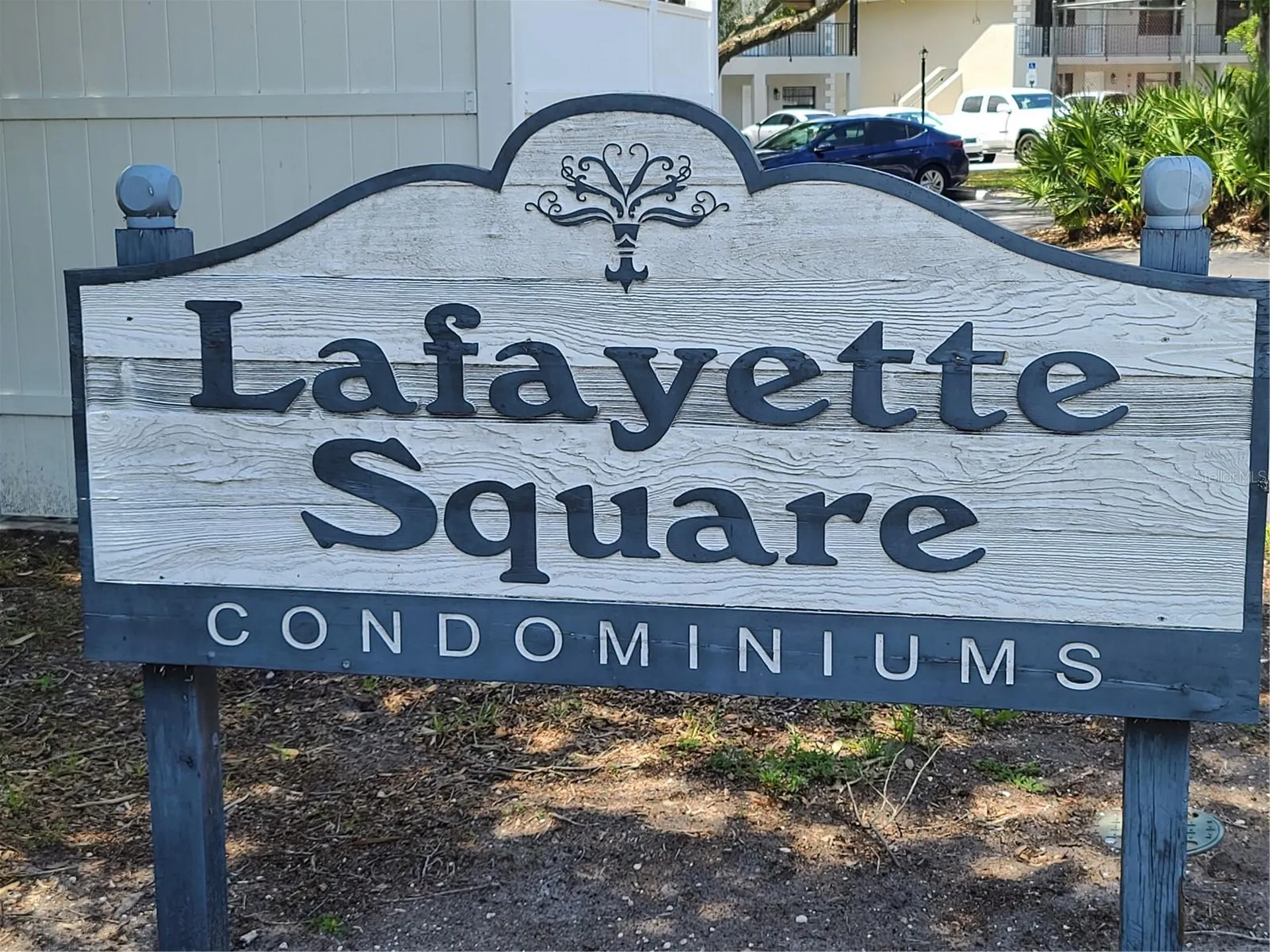 101 Lake Avenue NE Largo FL 33771