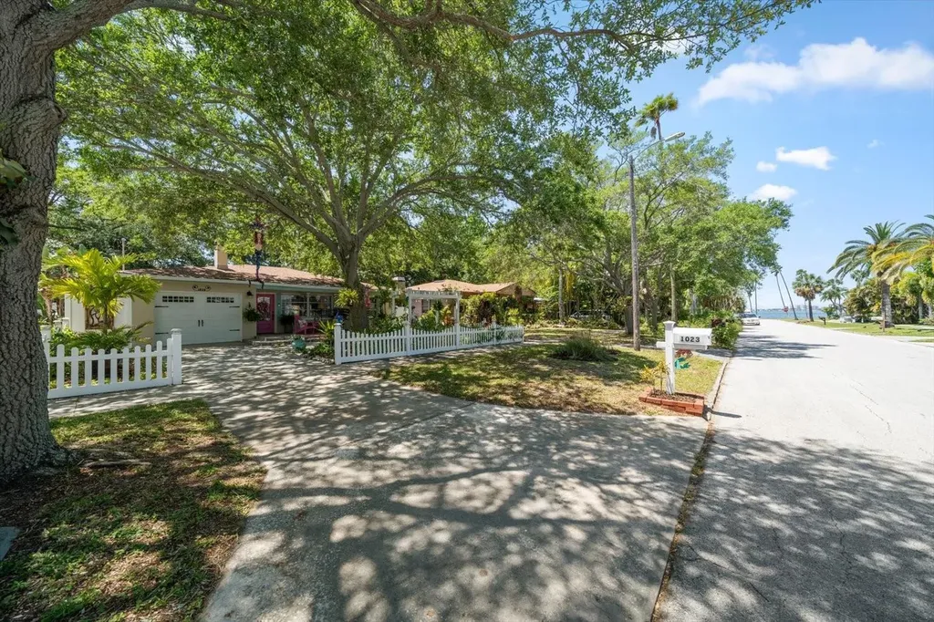 1023 Granada Street Clearwater FL 33755