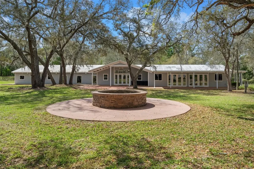 8123 S Lecanto Highway Lecanto FL 34461