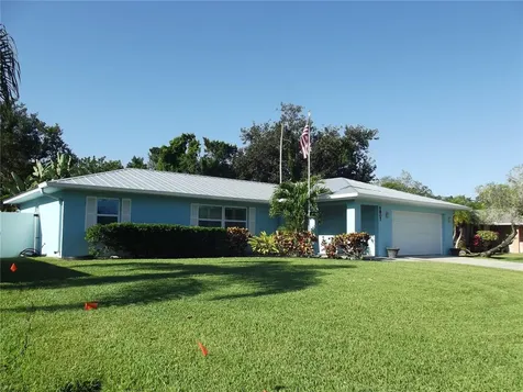 6807 23rd Avenue W Bradenton FL 34209