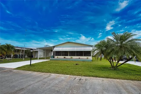 914 Iglesia Drive North Port FL 34287