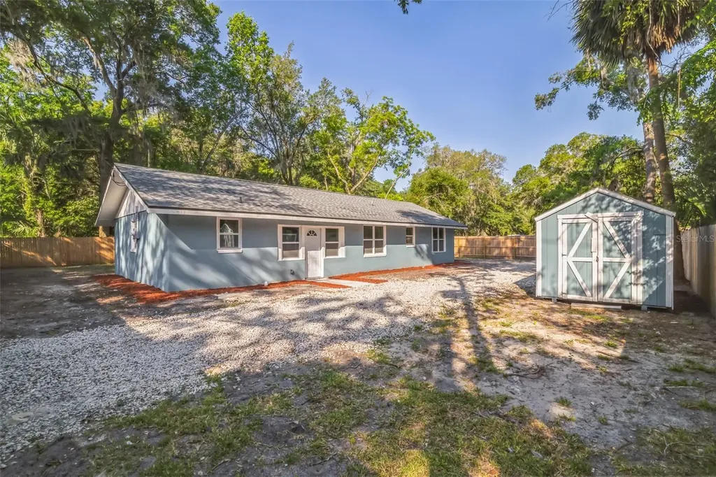 1695 NE 19th Place Gainesville FL 32609