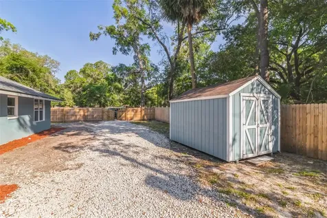 1695 NE 19th Place Gainesville FL 32609