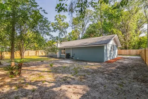1695 NE 19th Place Gainesville FL 32609