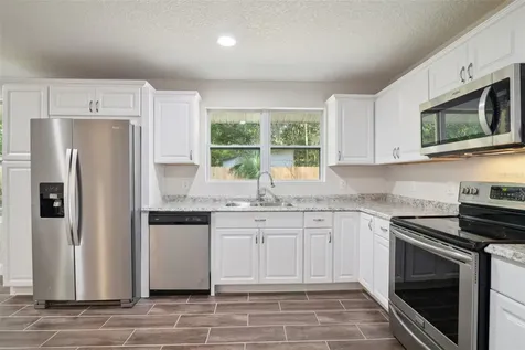 1695 NE 19th Place Gainesville FL 32609