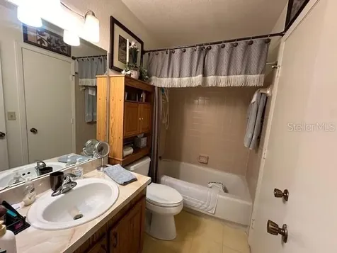 1544 SE Crayrich Court Port St Lucie FL 34952