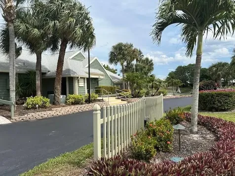 1544 SE Crayrich Court Port St Lucie FL 34952