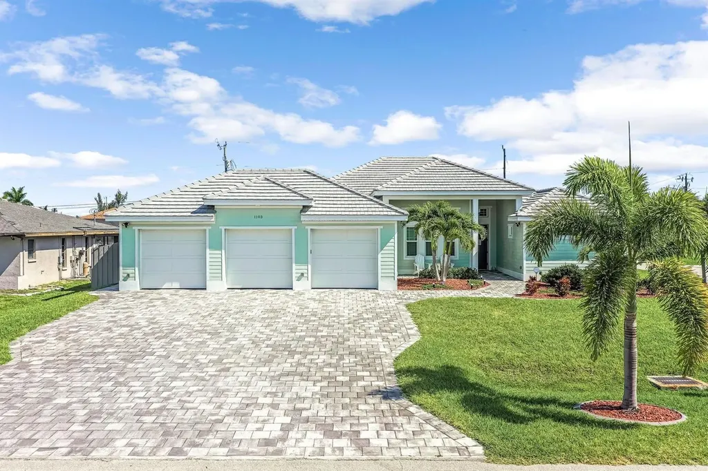1103 SW 41st Street Cape Coral FL 33914