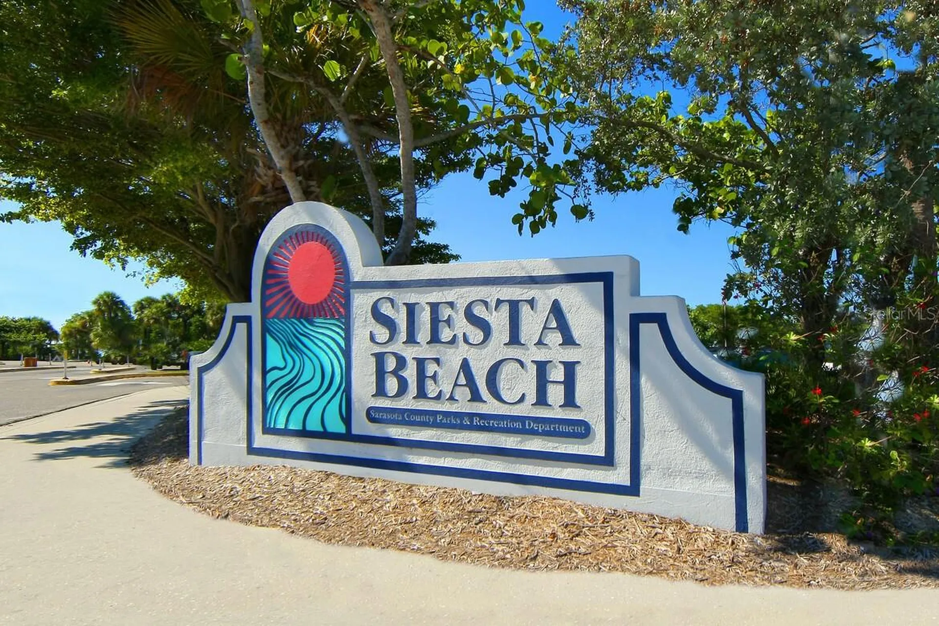 84 Avenida Veneccia Sarasota FL 34242