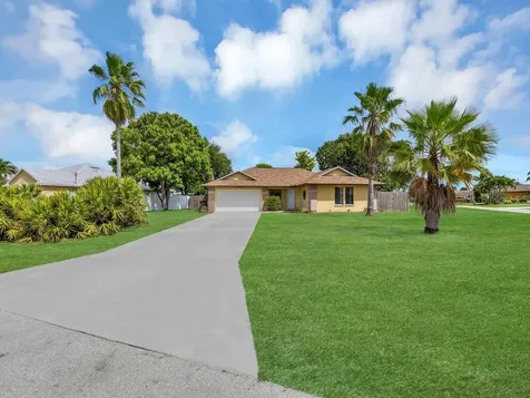 1437 SE 30th Terrace Cape Coral FL 33904