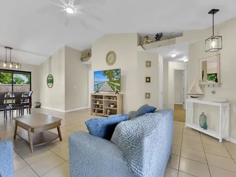 1437 SE 30th Terrace Cape Coral FL 33904